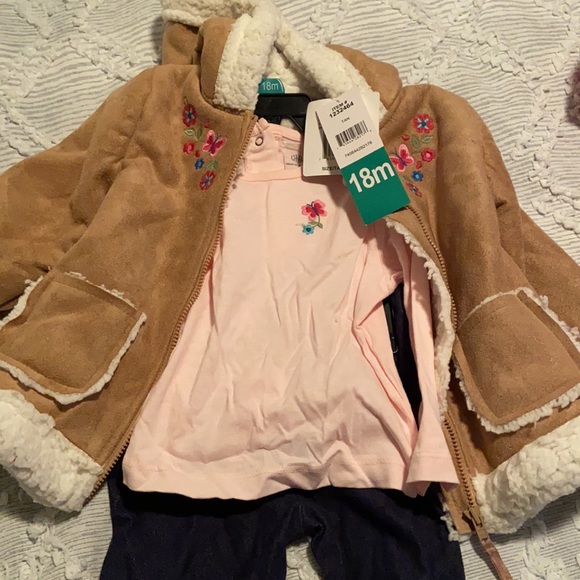 Little me New 3 pcs girls clothes!! - Picture 2 of 3